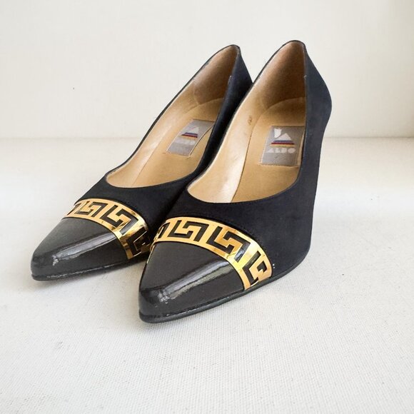 Vintage Aldo Black  Suede Gold tone Accent Classic Heels 6.5 - Picture 4 of 8